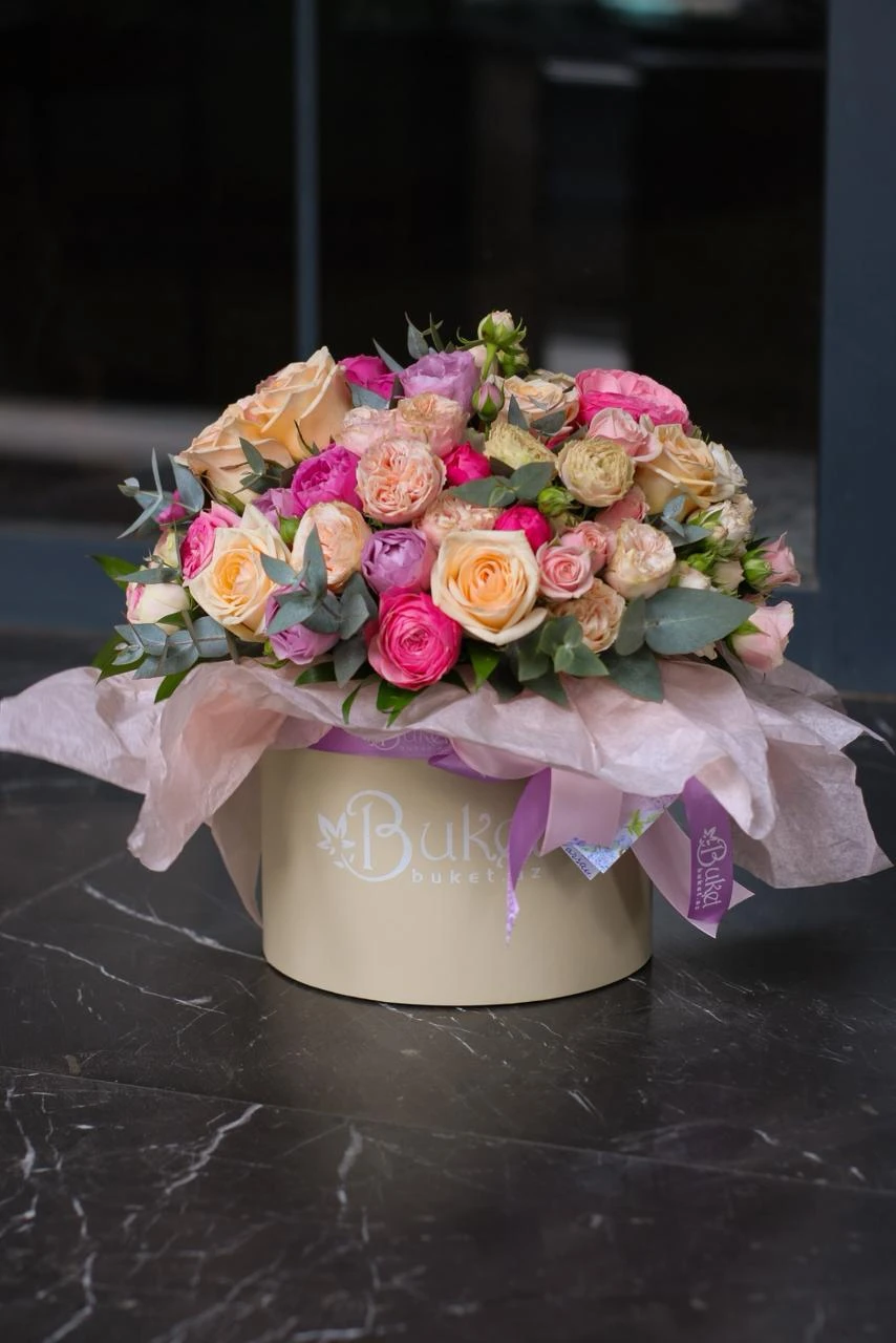 Компоиция из роз